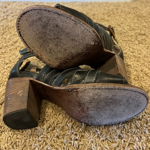 Freebird Claw Boot - Picture 4 of 4